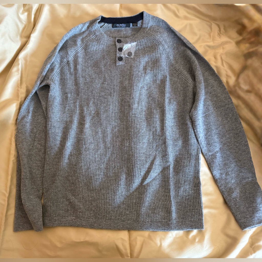 Saks Fifth Avenue Large 100% Cashmere Sweater Sweat Style Grey New